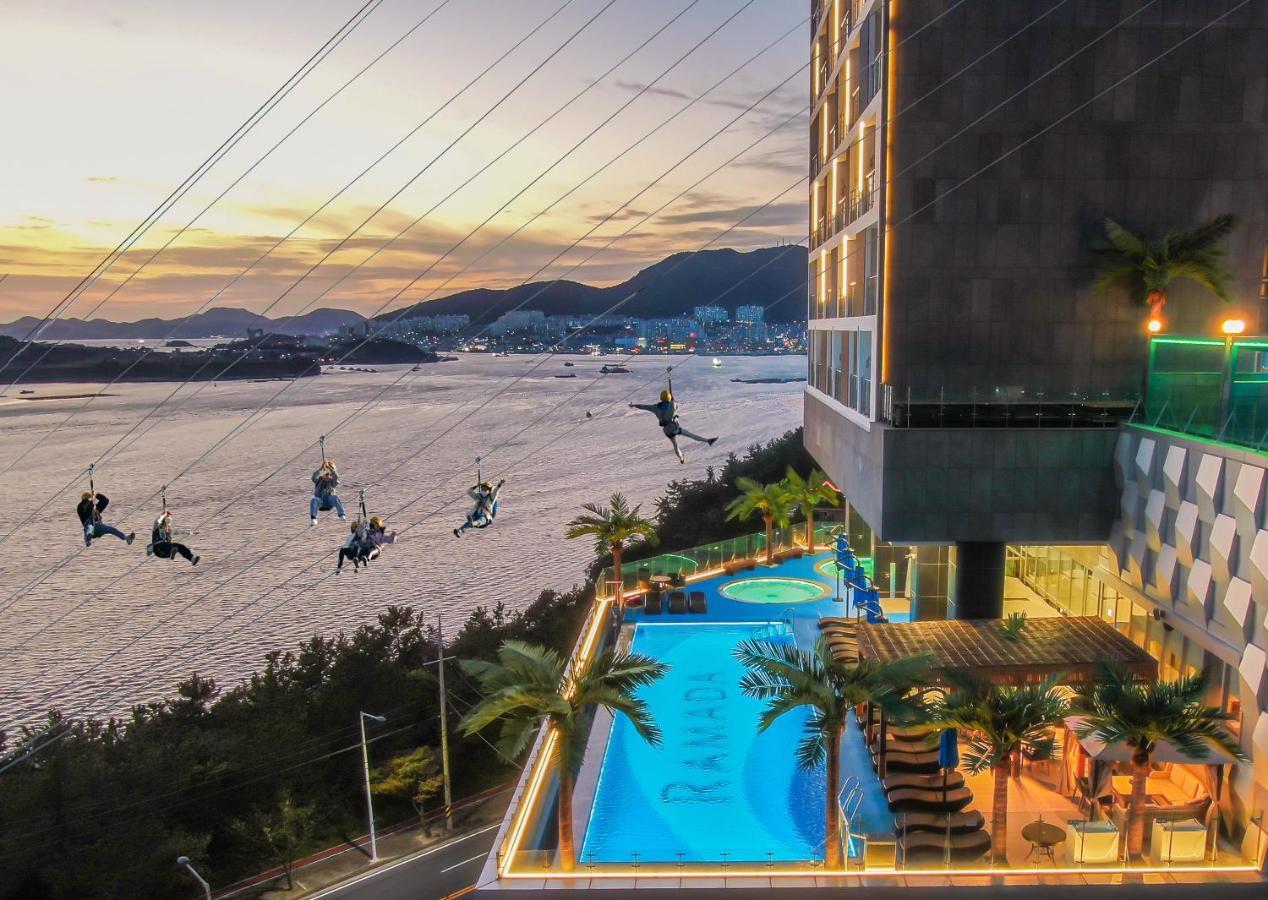 Hotel Ramada Plaza By Wyndham Dolsan 4*
