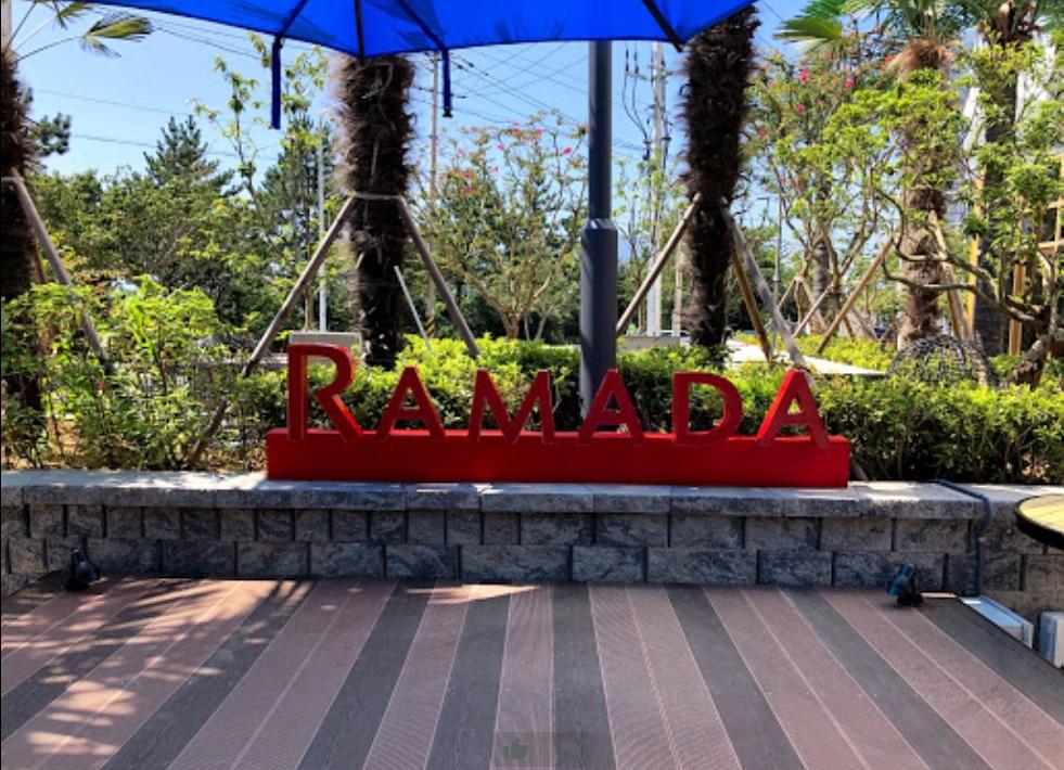 Ramada Plaza By Wyndham Dolsan